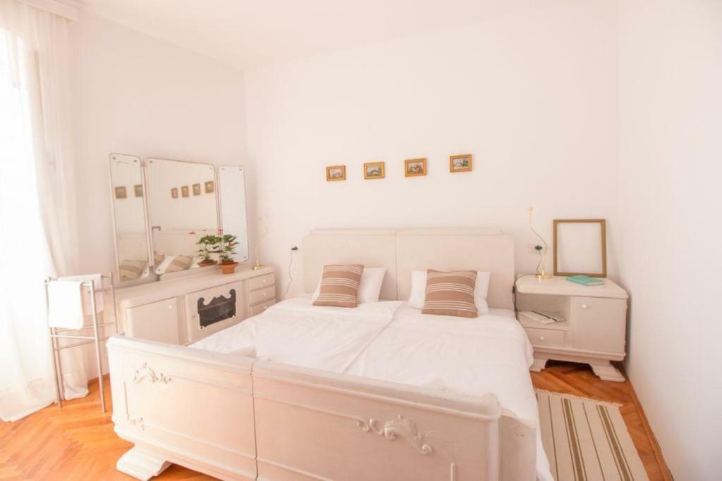 Apartment Ante Baška Esterno foto